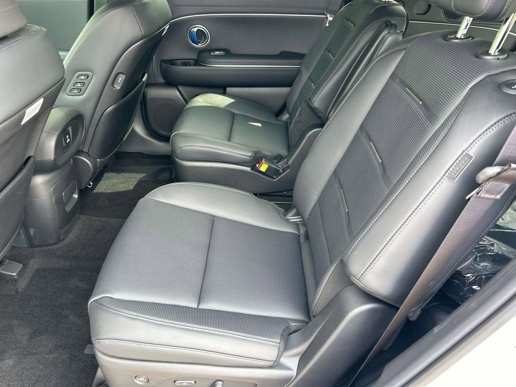 New 2026 Hyundai Palisade Calligraphy FWD image 21