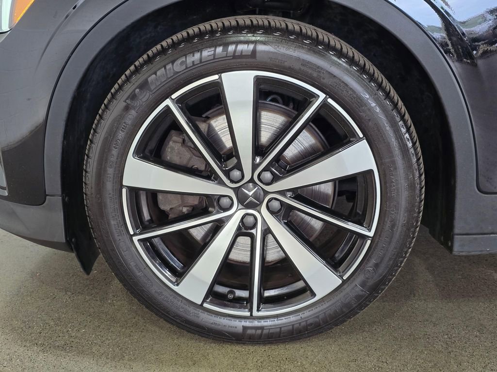 Used 2022 Polestar Polestar 2 w/ Plus Package AWD/4WD image 8