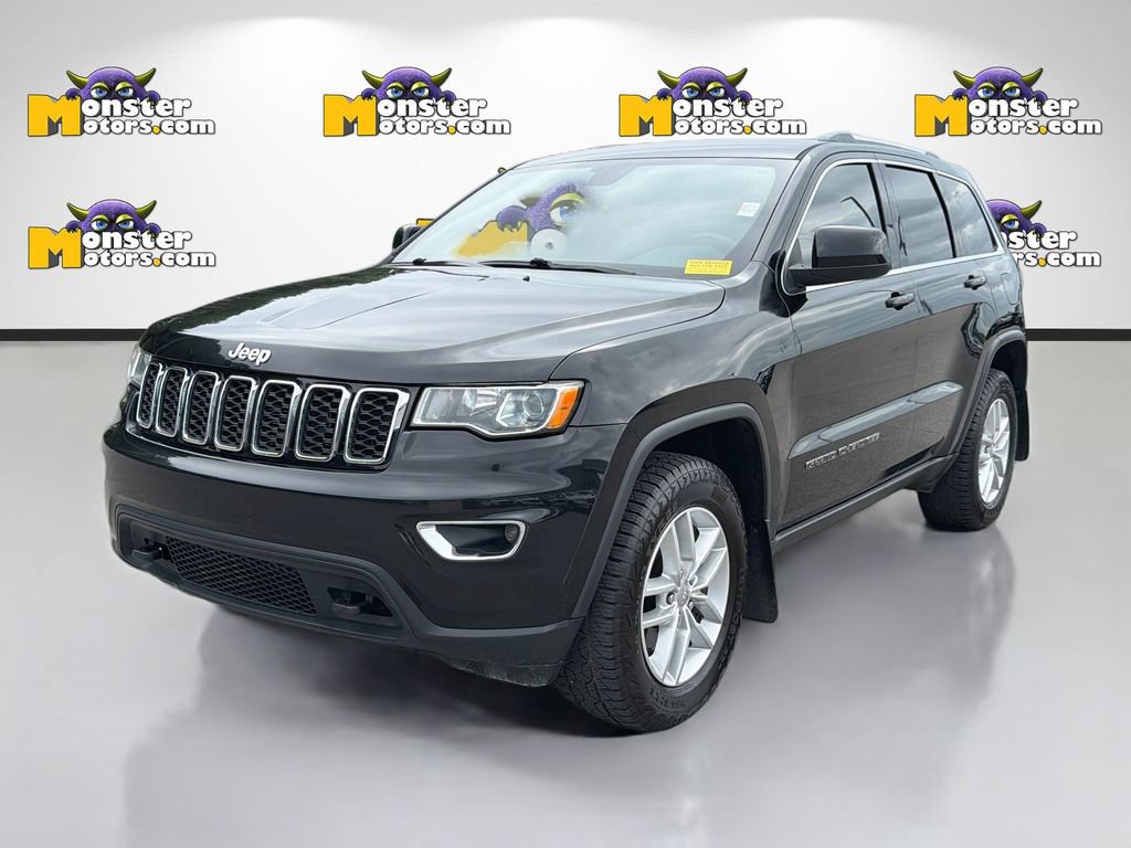 Used 2018 Jeep Grand Cherokee Laredo w/ All-Weather Capability Group AWD/4WD video 1