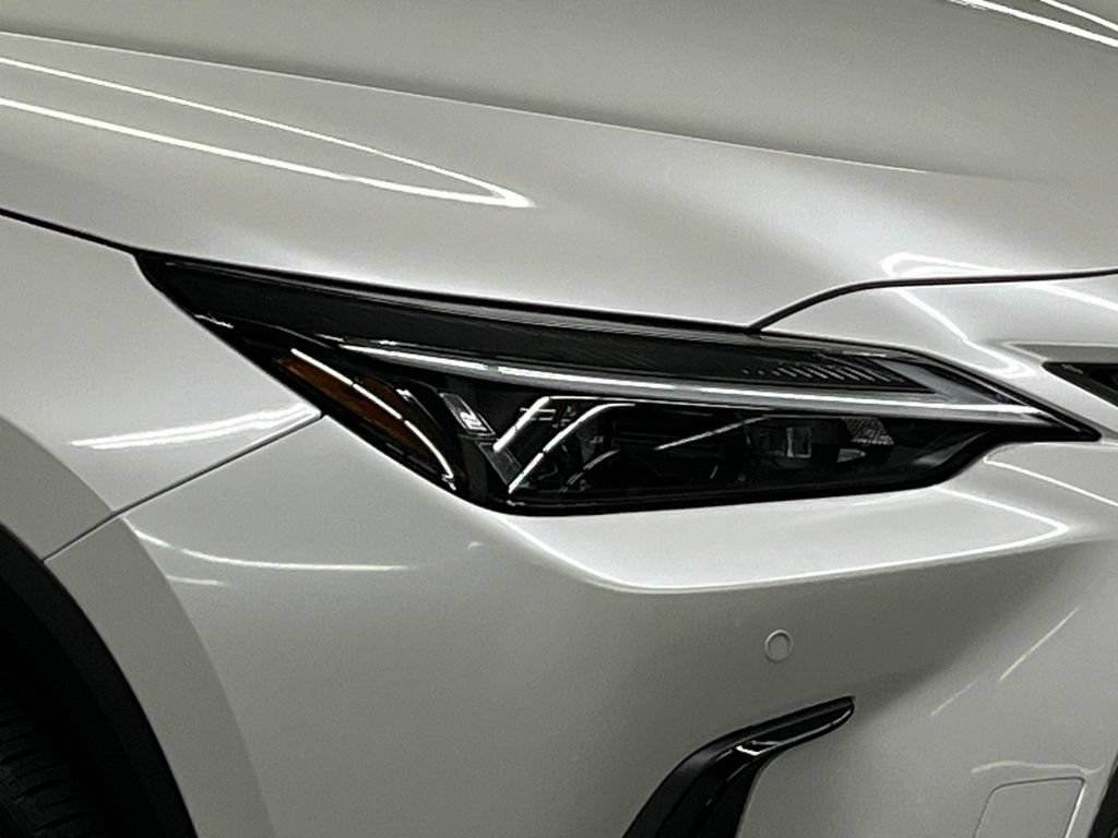 Used 2025 Lexus NX 250 FWD w/ Premium Package image 42