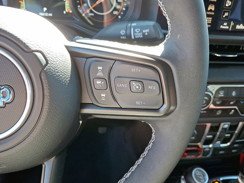 Certified 2025 Jeep Wrangler Unlimited Sport AWD/4WD image 10
