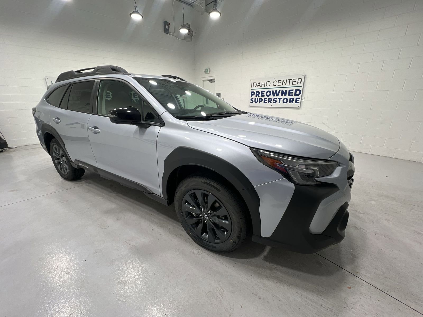Certified 2025 Subaru Outback Onyx Edition image 2