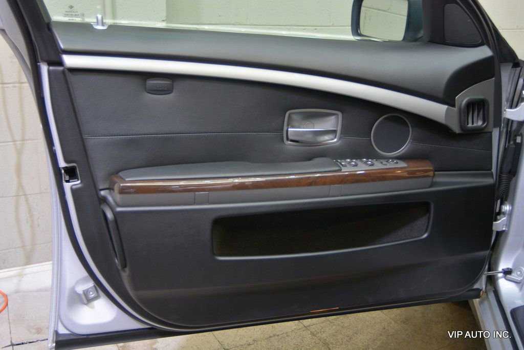 Used 2008 BMW 750Li RWD image 7