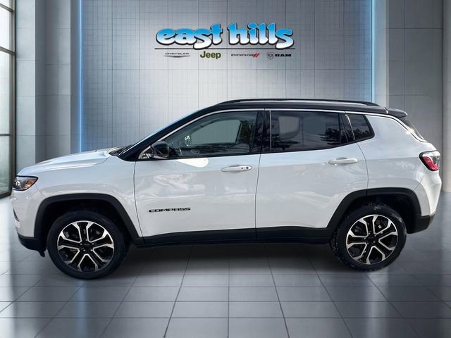 Certified 2022 Jeep Compass Limited w/ Sun and Sound Group image 6