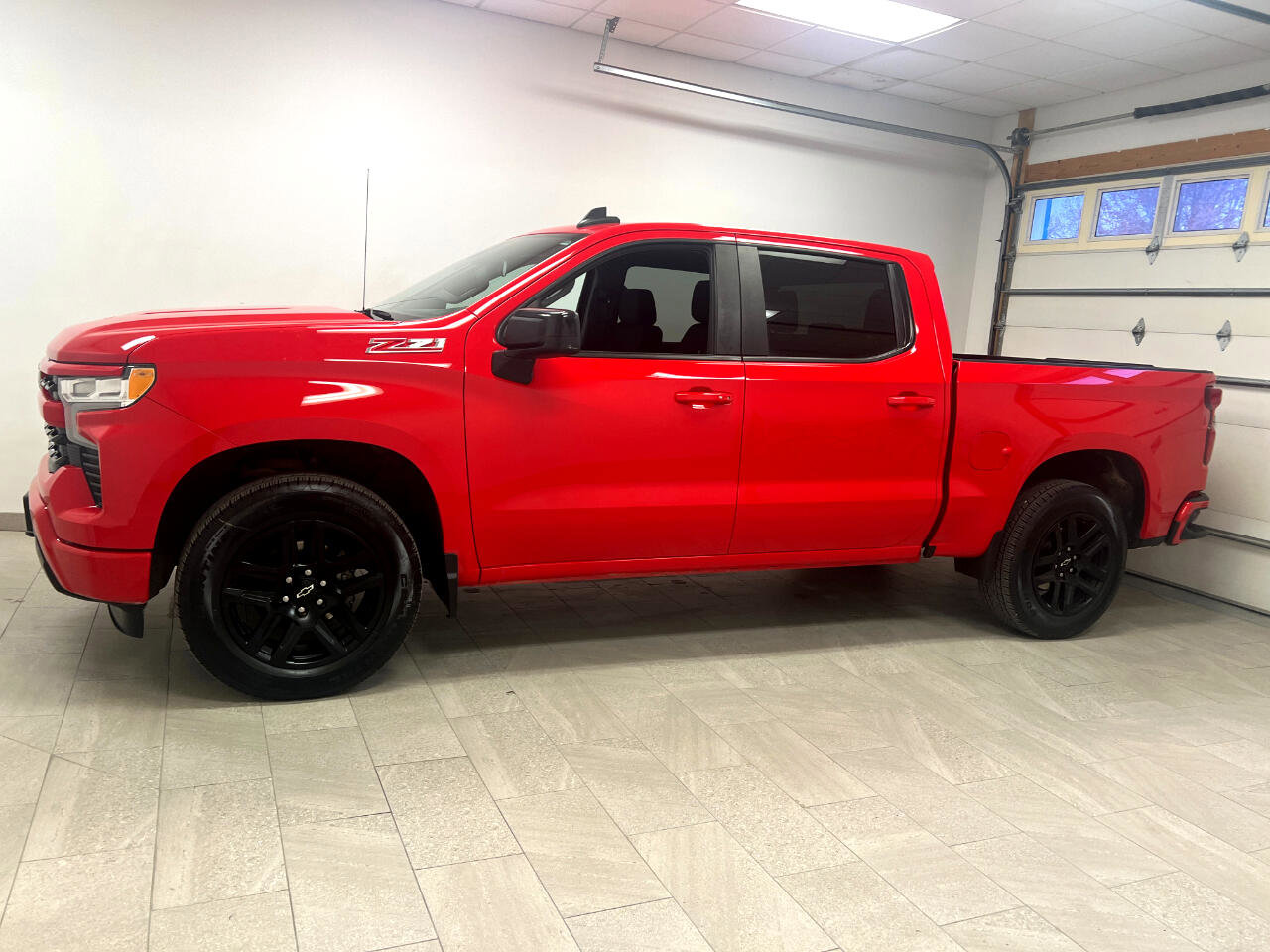 Used 2022 Chevrolet Silverado 1500 RST image 5