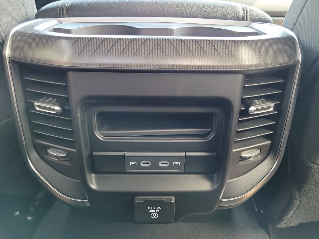 New 2026 RAM 2500 Big Horn AWD/4WD image 11