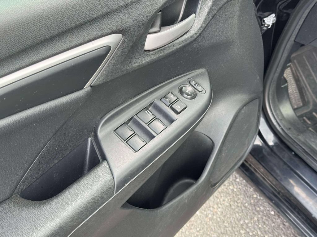 Used 2016 Honda Fit EX-L image 18