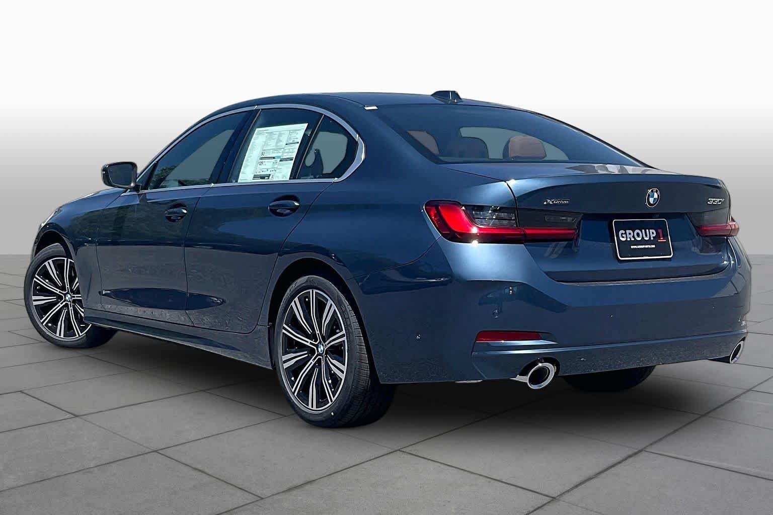 Used 2026 BMW 330i xDrive Sedan w/ Premium Package AWD/4WD image 12
