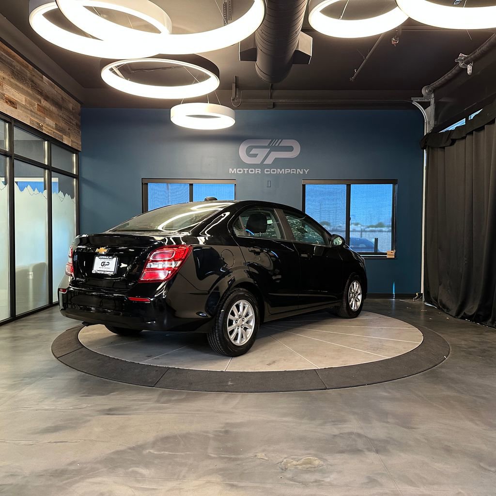 Used 2019 Chevrolet Sonic LT FWD image 3