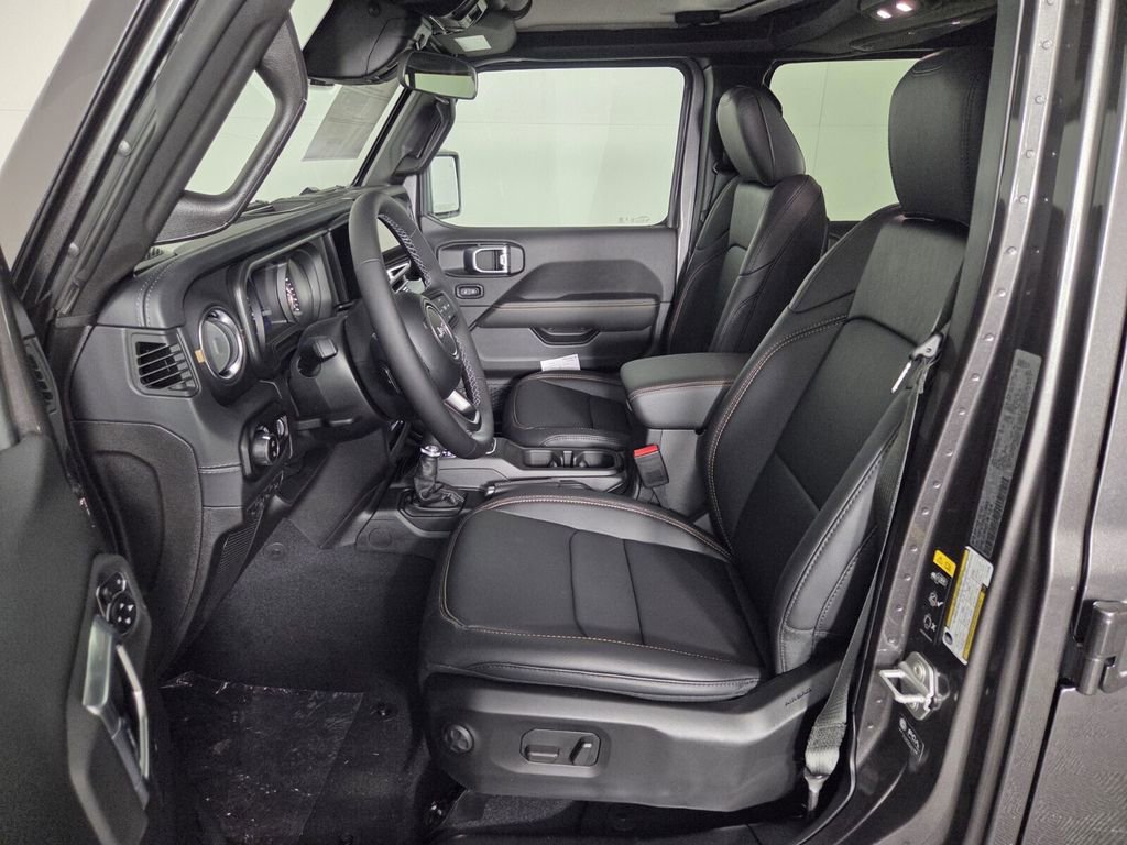 New 2026 Jeep Gladiator Sport AWD/4WD image 8