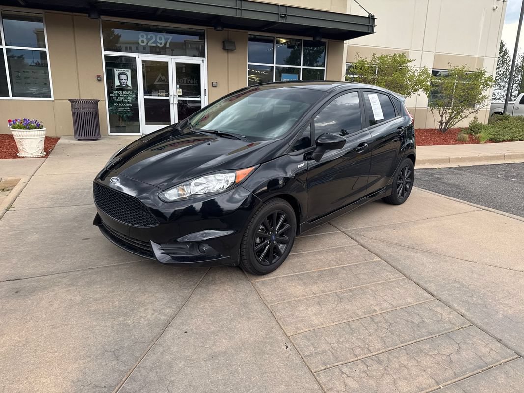 Used 2019 Ford Fiesta ST-Line FWD image 2