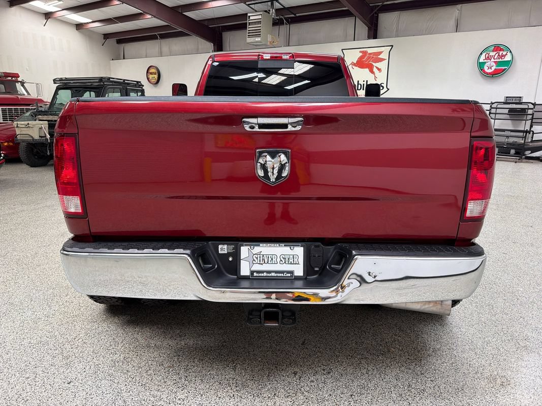 Used 2015 RAM 3500 Tradesman w/ Chrome Appearance Group RWD image 6