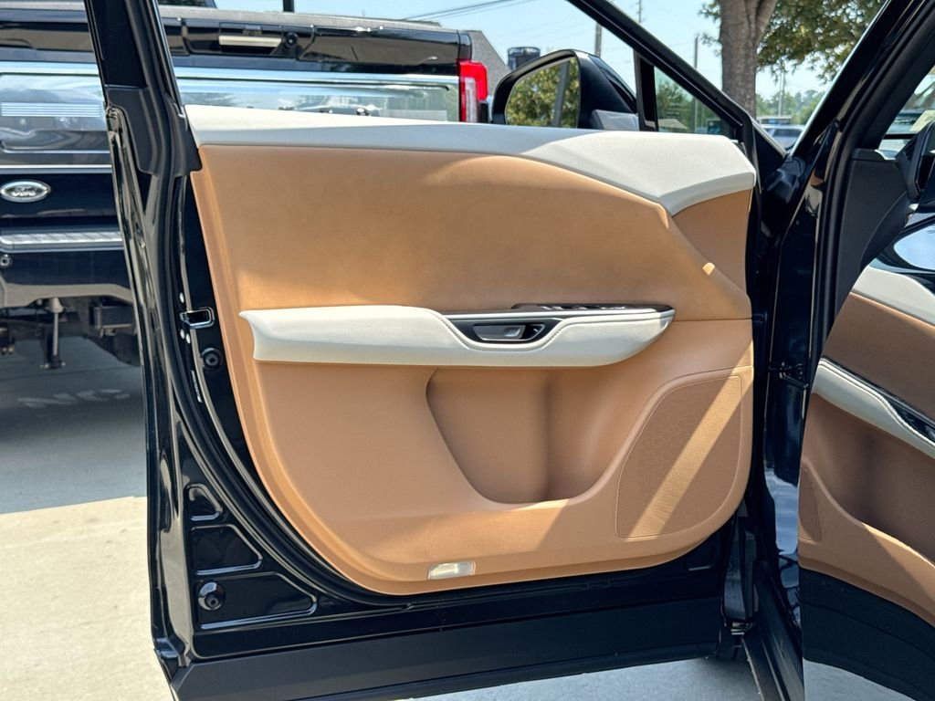 New 2026 Lexus RZ 350e 2WD image 12