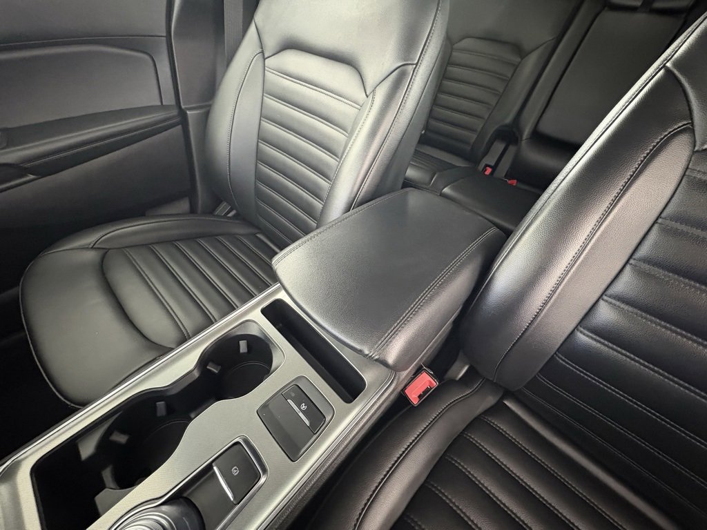 Used 2022 Ford Edge SEL image 29