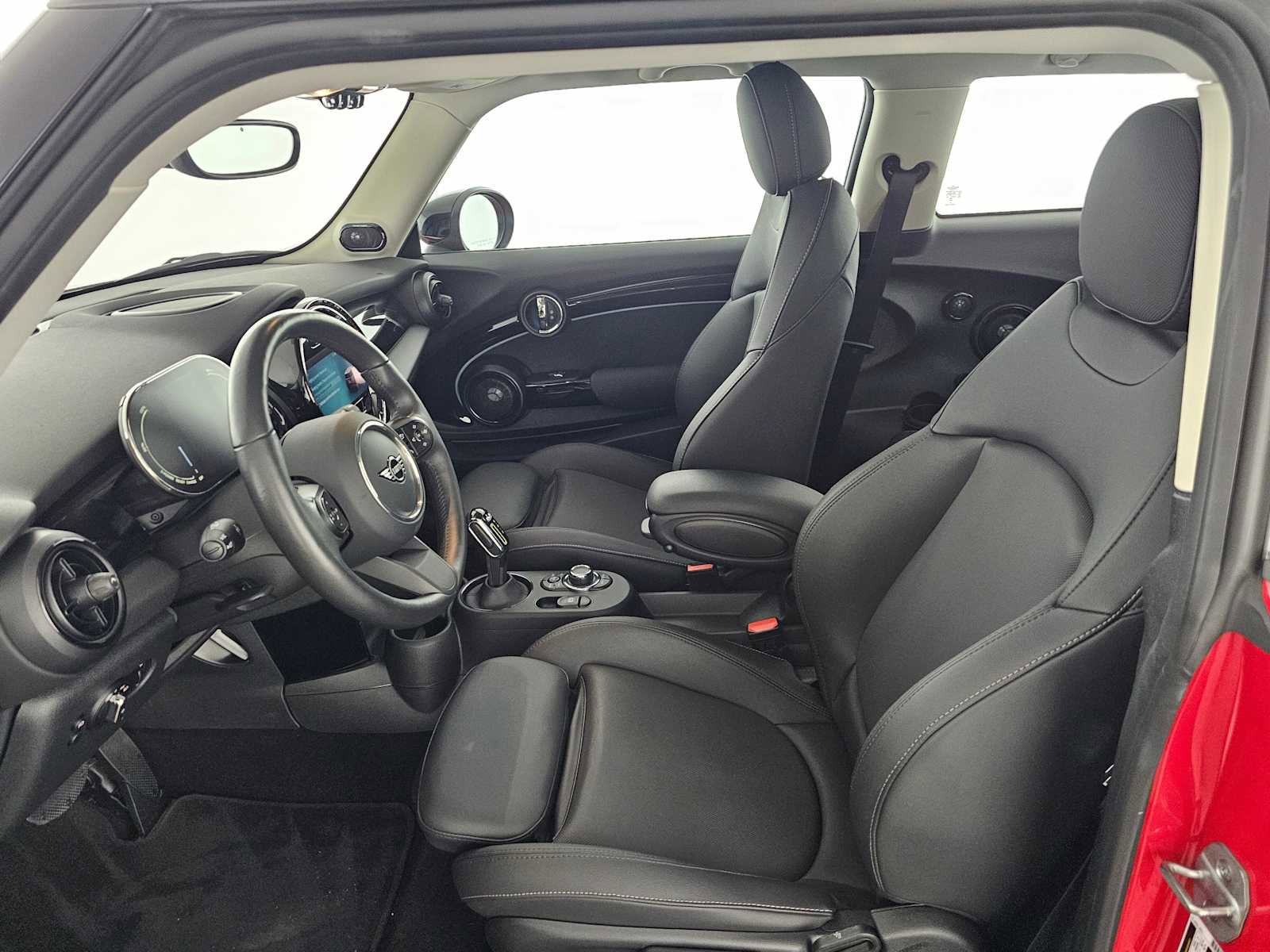 Used 2024 MINI Cooper SE image 17