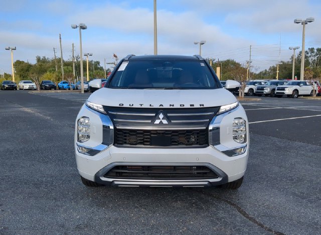 New 2026 Mitsubishi Outlander SEL FWD image 3