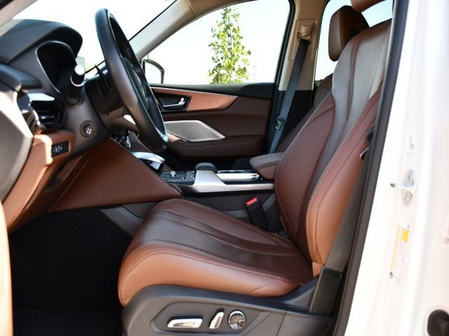 Certified 2023 Acura MDX FWD w/ Technology Package image 13