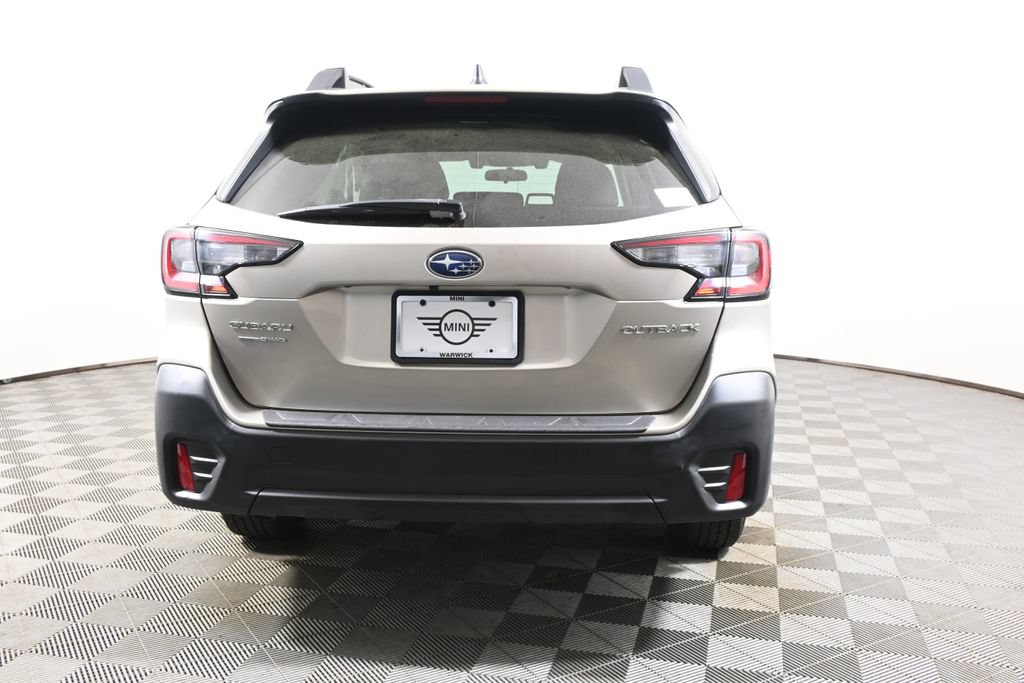 Used 2020 Subaru Outback Premium AWD/4WD image 6