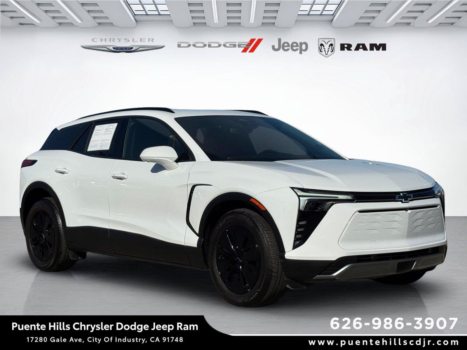 Used 2025 Chevrolet Blazer EV LT w/ Midnight/Sport Edition FWD image 1