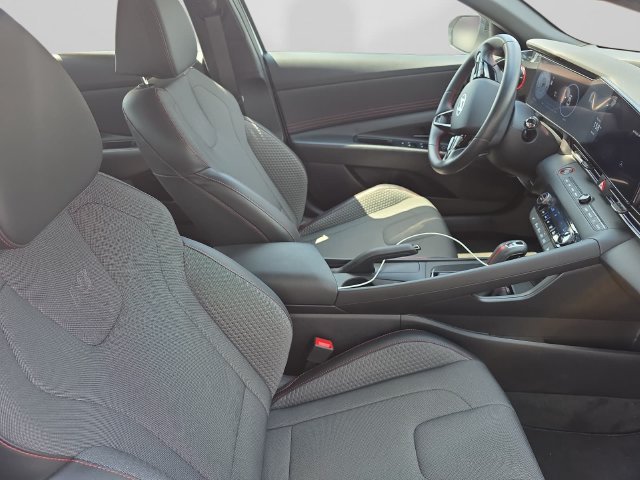 Used 2024 Hyundai Elantra N Line FWD image 12