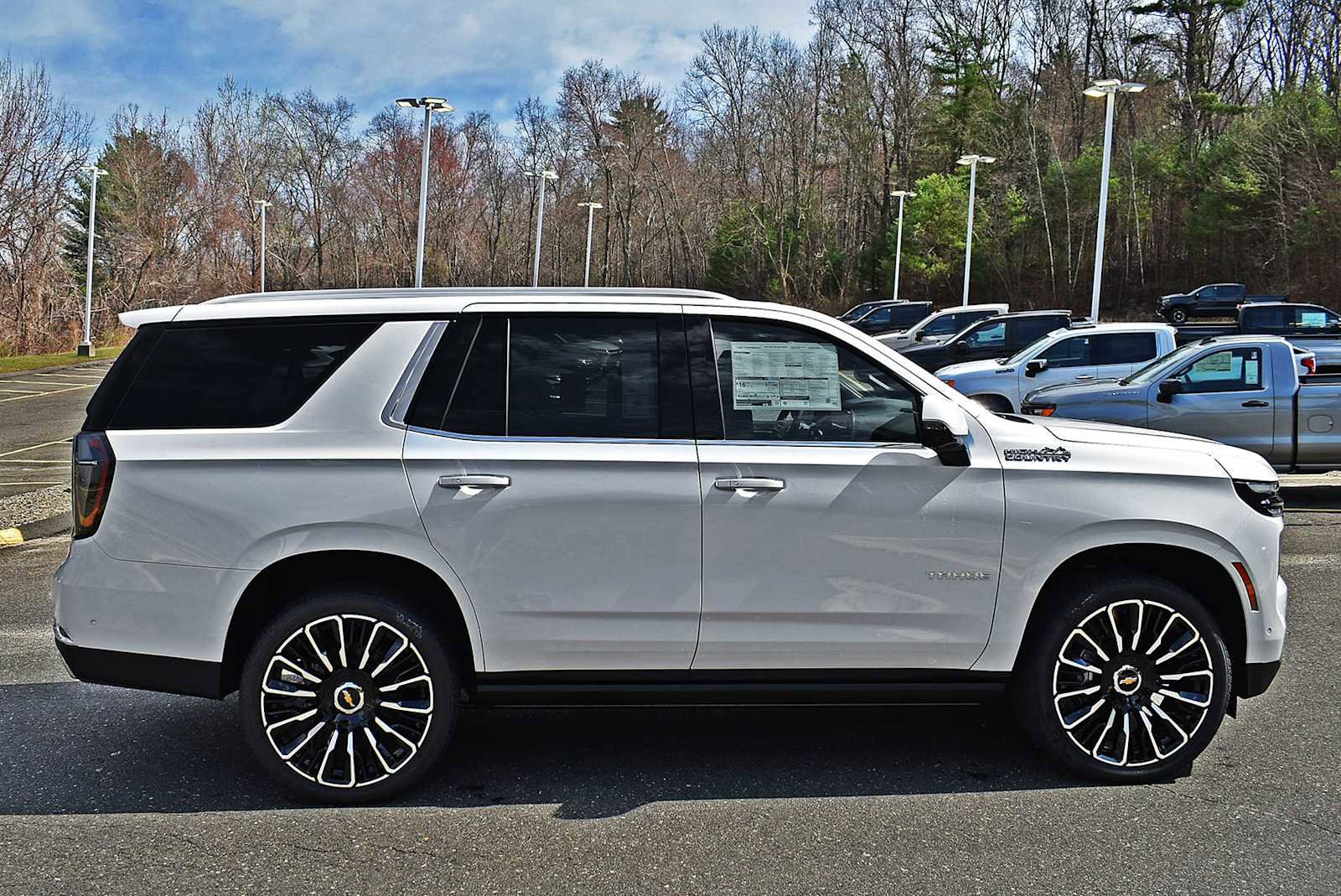 New 2026 Chevrolet Tahoe High Country AWD/4WD image 6