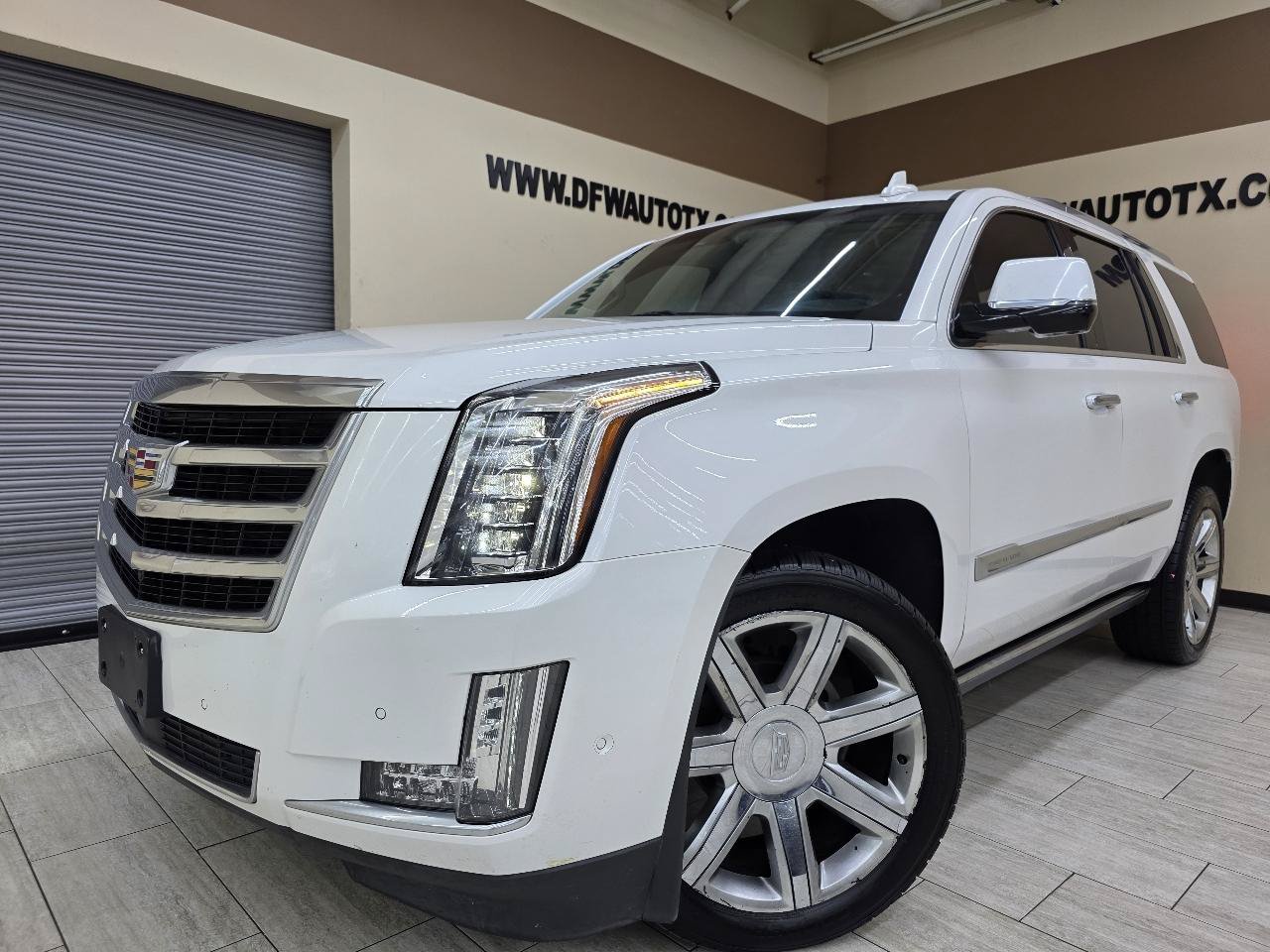 Used 2017 Cadillac Escalade Premium Luxury