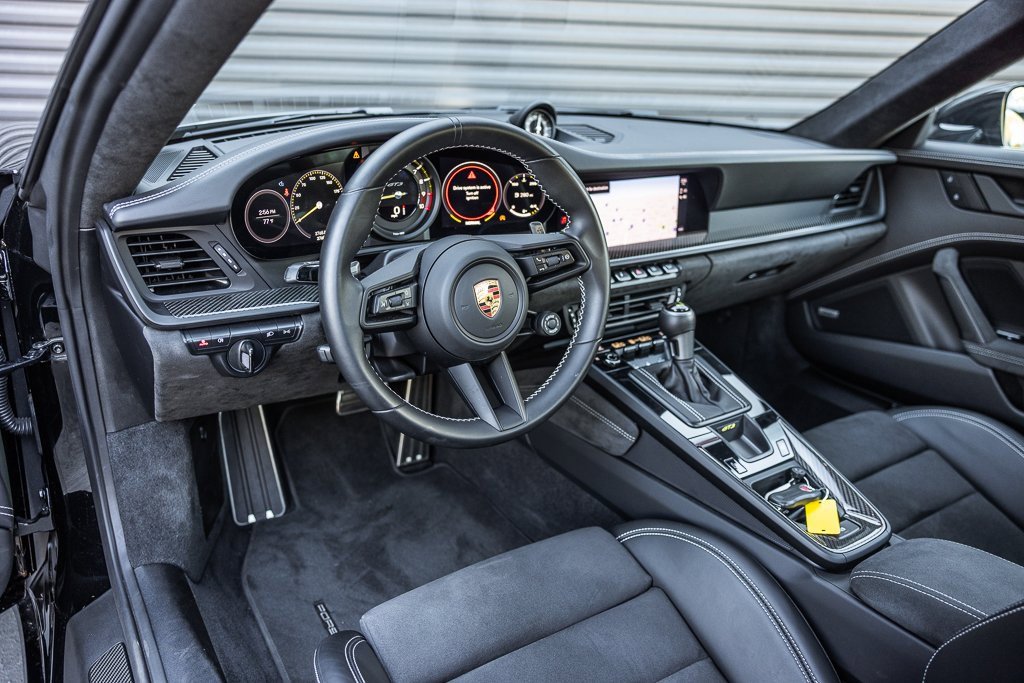 Used 2022 Porsche 911 GT3 image 4