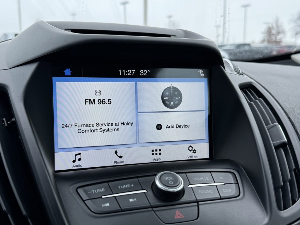 Used 2017 Ford C-MAX Energi SE w/ Equipment Group 401A image 3