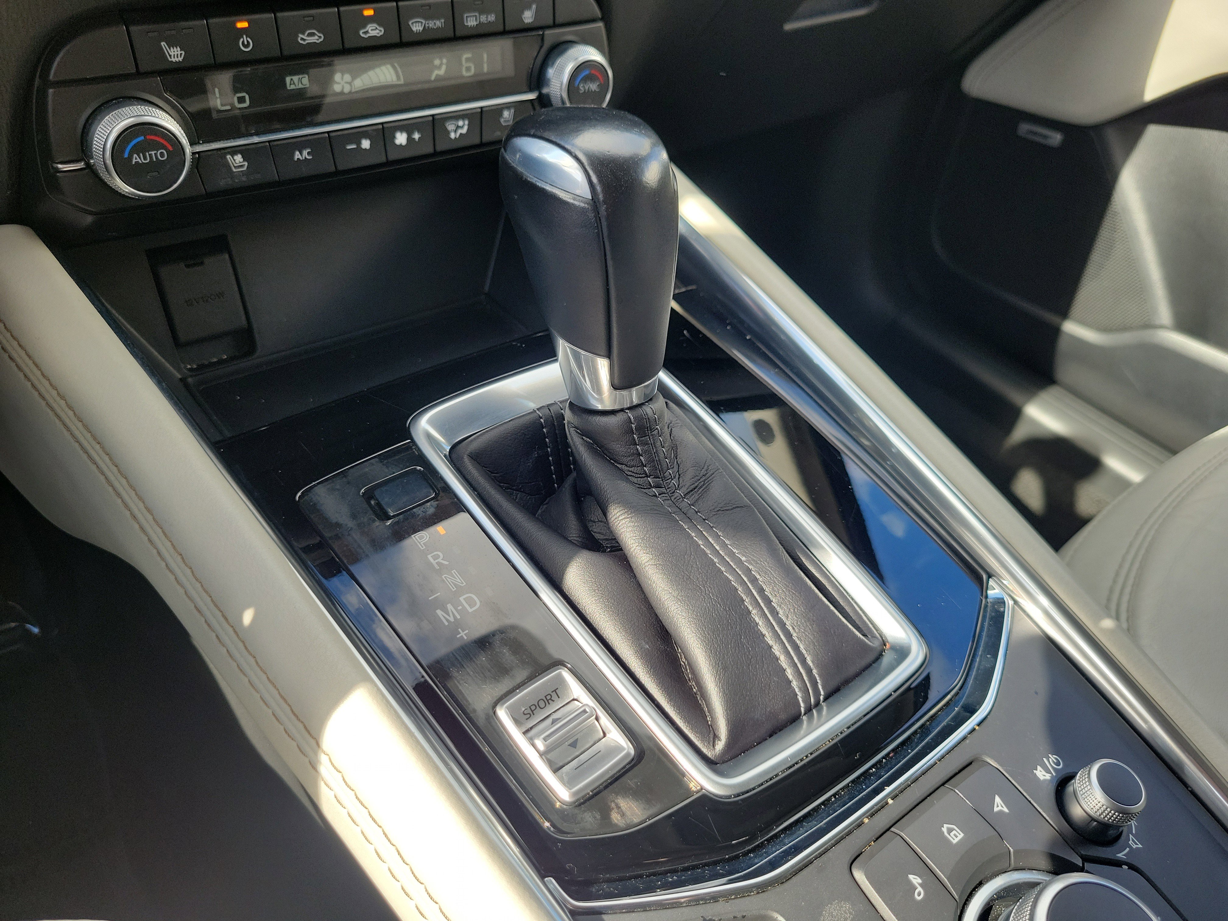 Used 2021 MAZDA CX-5 Grand Touring w/ GT Premium Package image 24