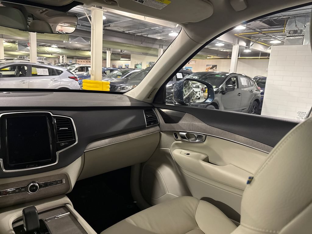 Certified 2023 Volvo XC90 B6 Plus w/ Protection Package Premier AWD/4WD image 24
