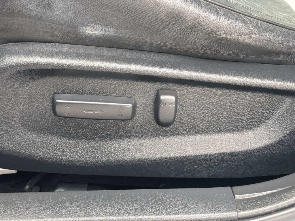 Used 2017 Honda Civic Touring image 19