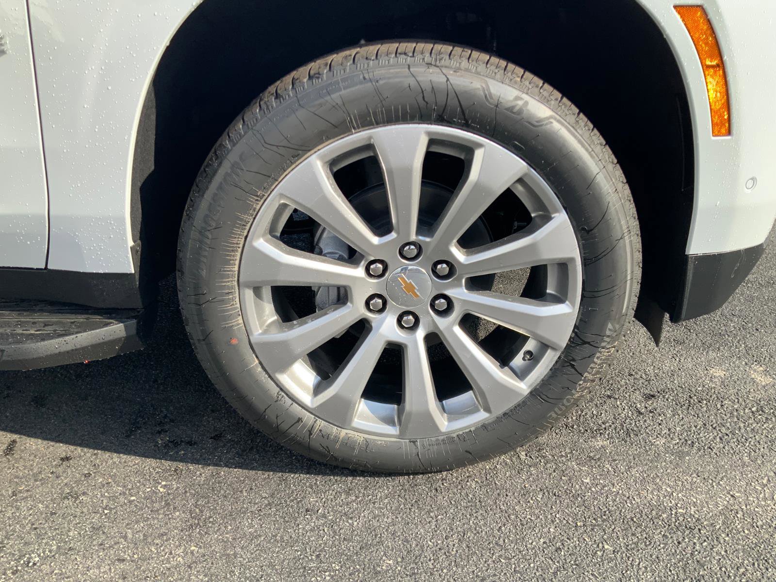 New 2026 Chevrolet Tahoe Premier AWD/4WD image 9