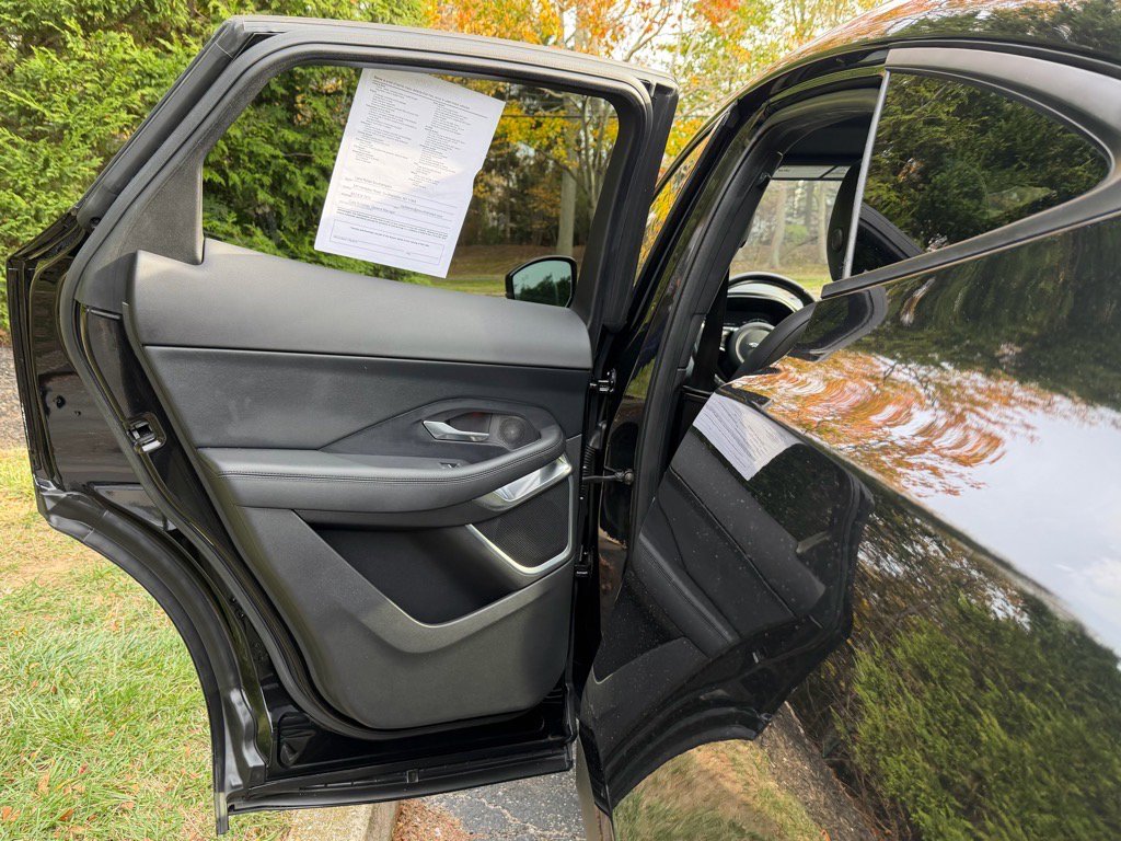 Used 2020 Jaguar E-PACE SE image 10