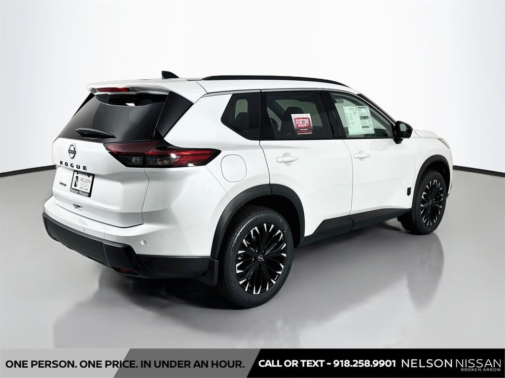New 2026 Nissan Rogue Dark Armor FWD image 5