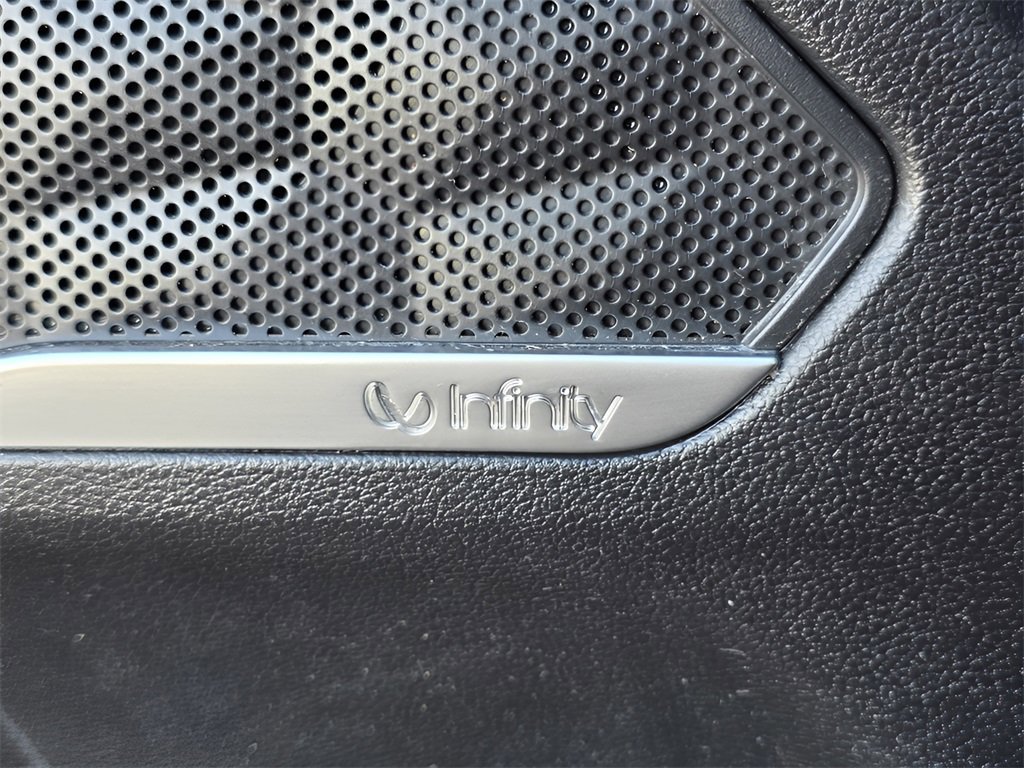 Used 2020 Hyundai Santa Fe SEL w/ Convenience Package image 19