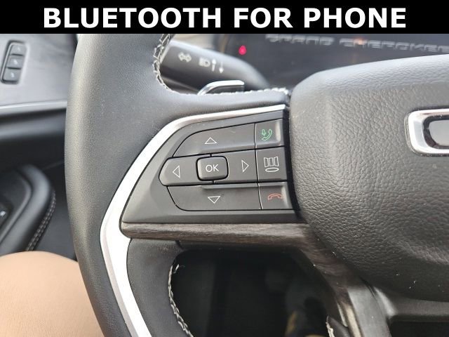 Used 2024 Jeep Grand Cherokee Limited w/ Luxury Tech Group II AWD/4WD image 20