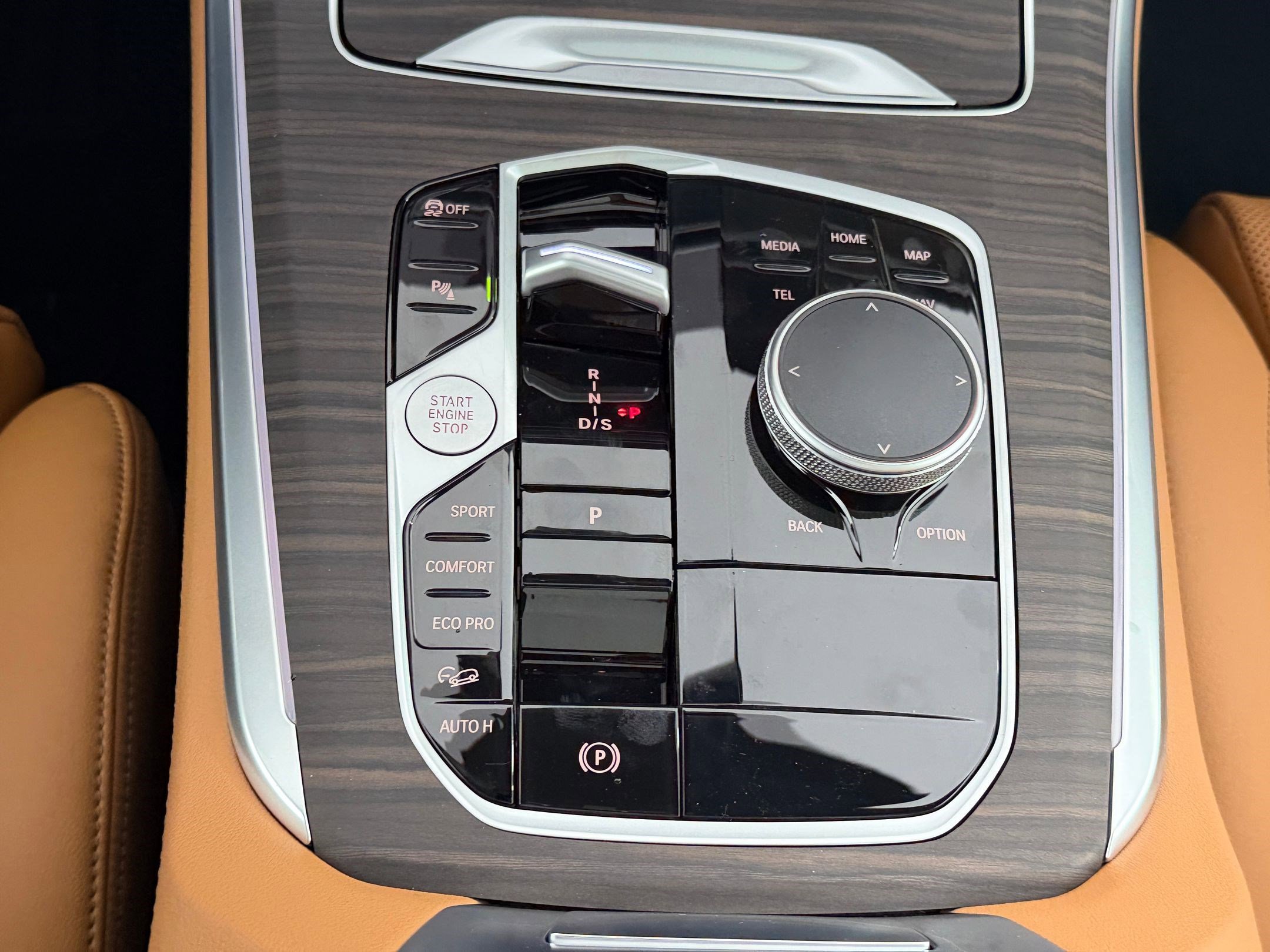 New 2026 BMW X5 xDrive40i w/ Climate Comfort Package image 27