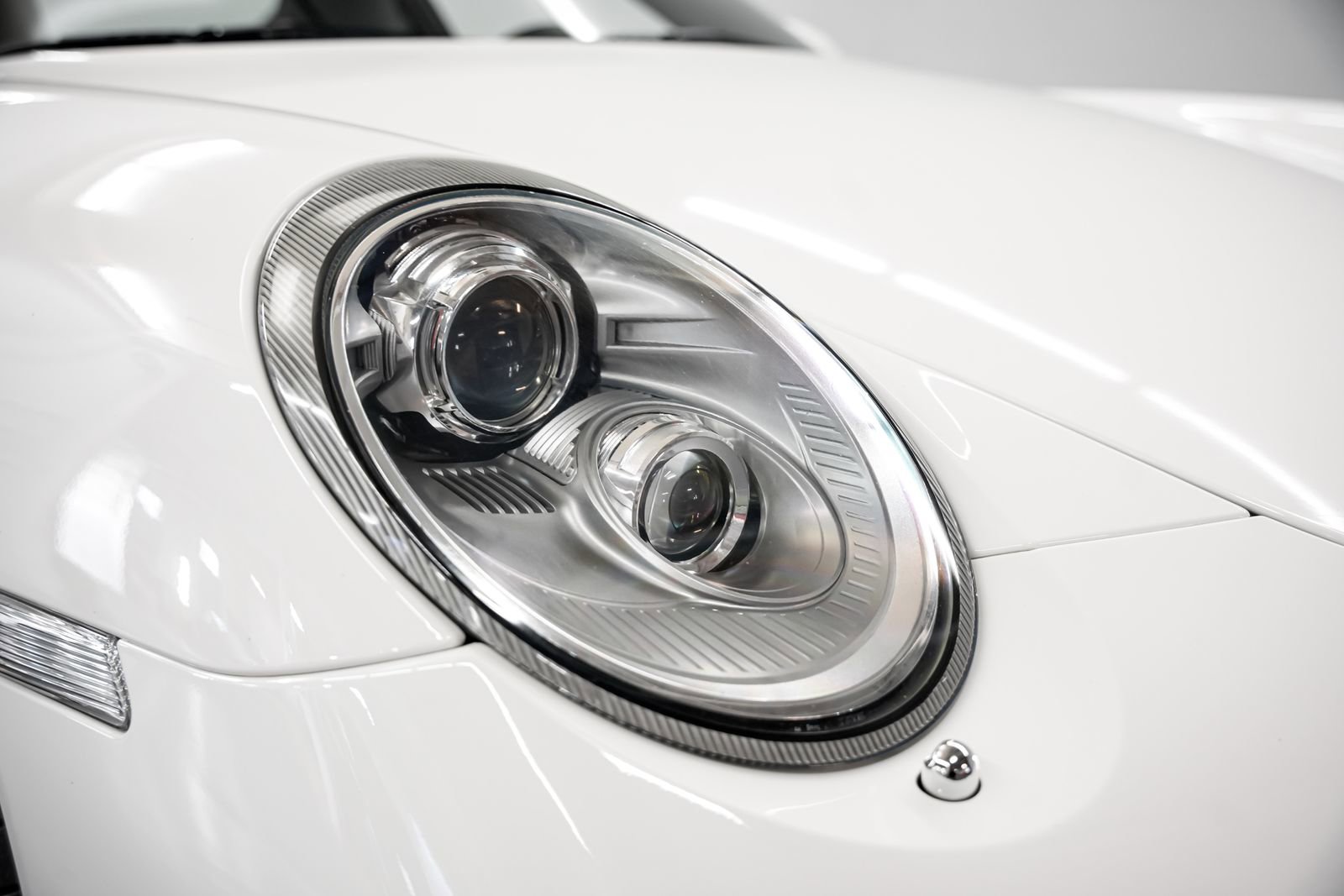 Used 2009 Porsche 911 Carrera S RWD image 38