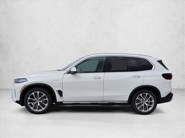Used 2026 BMW X5 xDrive50e w/ Premium Package AWD/4WD image 9