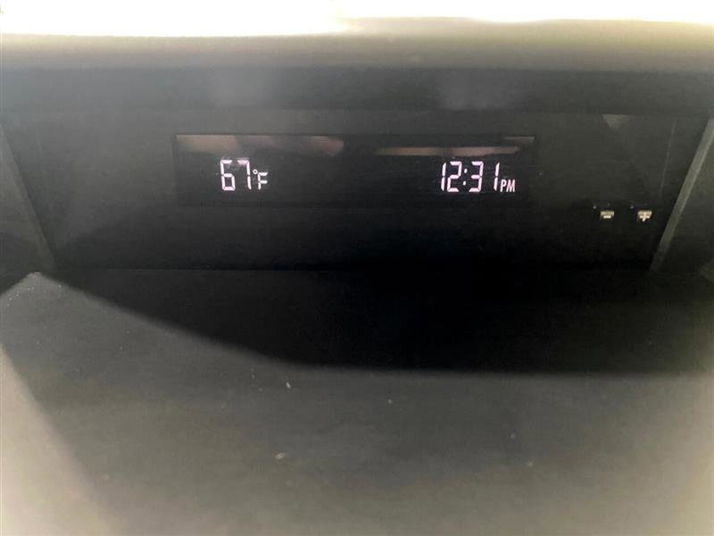 Used 2022 Subaru Forester Premium image 17