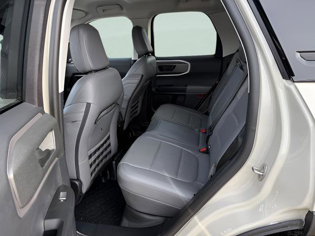 Used 2025 Ford Bronco Sport Badlands AWD/4WD image 5
