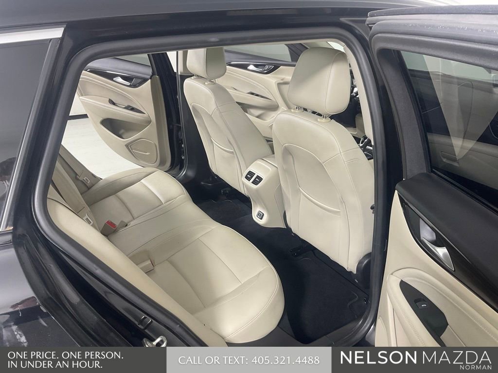 Used 2018 Buick Regal Essence w/ Driver Confidence Package #1 AWD/4WD image 15