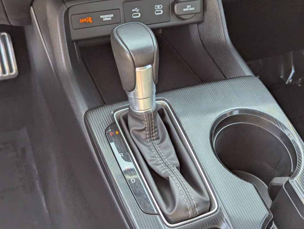Used 2025 Honda Civic Sport image 17