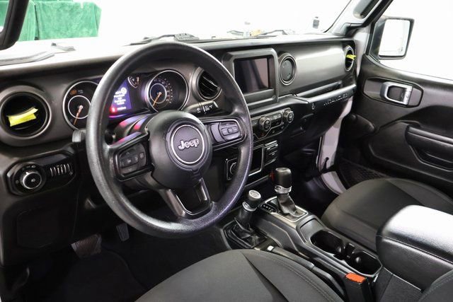 Used 2022 Jeep Wrangler Sport image 11