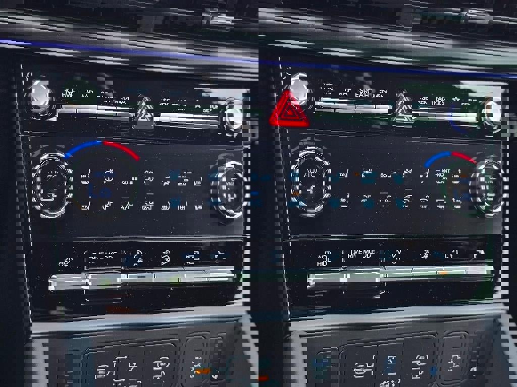 New 2025 Hyundai Santa Fe Calligraphy image 20