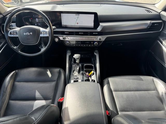 Used 2023 Kia Telluride S image 17