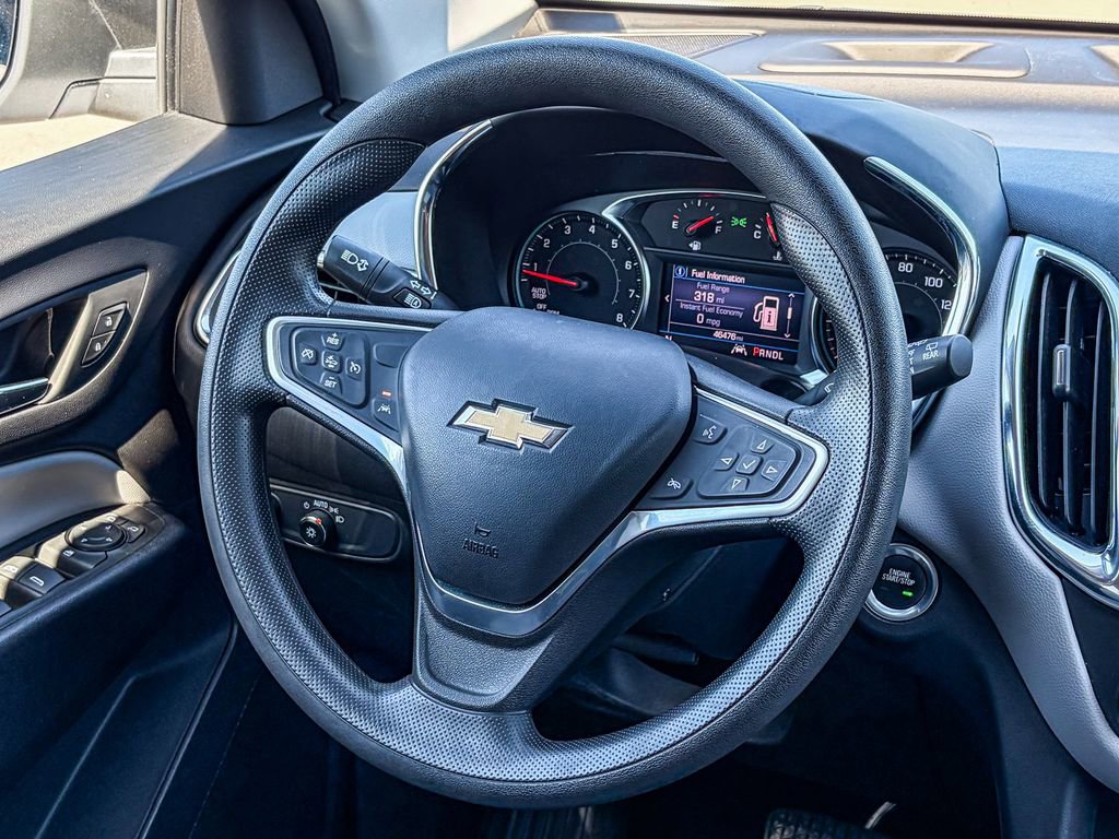 Used 2022 Chevrolet Equinox LS w/ LS Convenience Package image 18