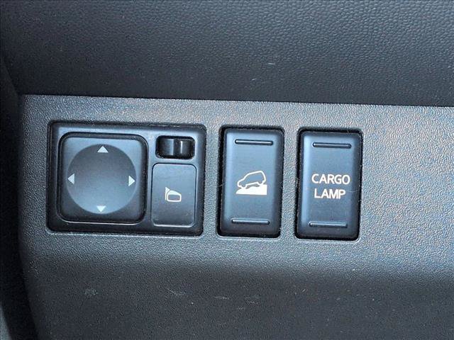 Used 2019 Nissan Frontier PRO-4X AWD/4WD image 17