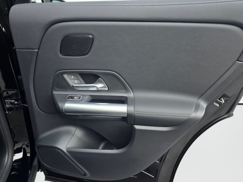 New 2026 Mercedes-Benz GLA 250 4MATIC image 22