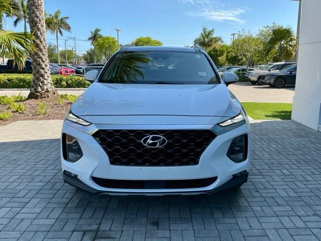 Used 2019 Hyundai Santa Fe Limited AWD/4WD image 2